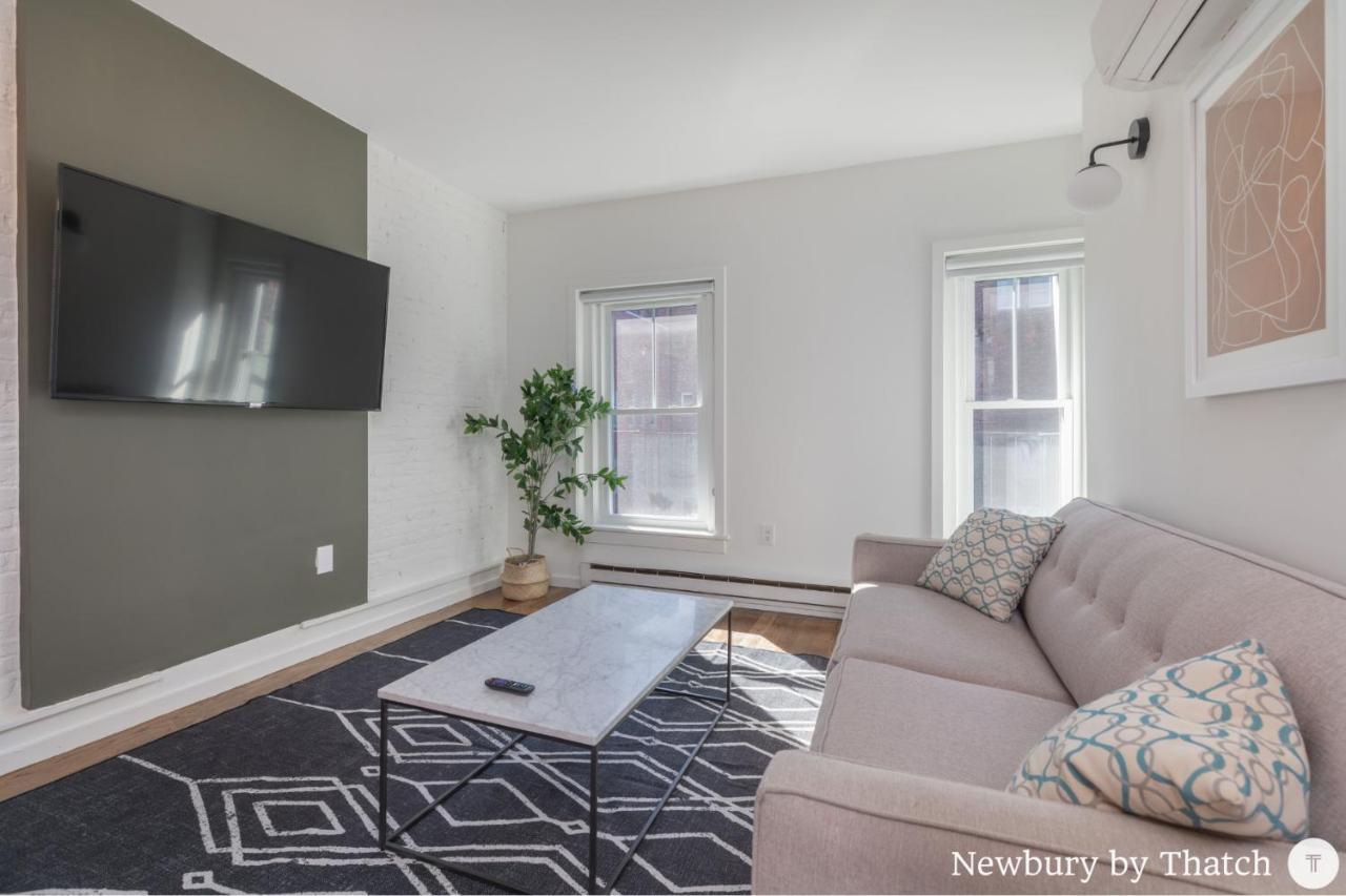304 Newbury Street By Thatch ボストン エクステリア 写真