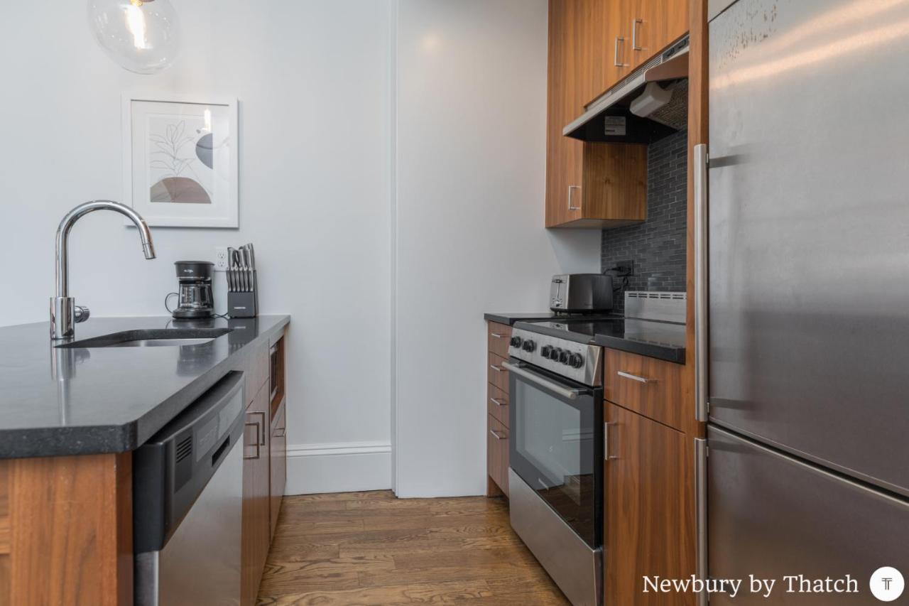 304 Newbury Street By Thatch ボストン エクステリア 写真